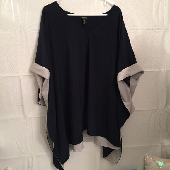Jones New York Tops - Jones New York drape Top! Gorgeous!